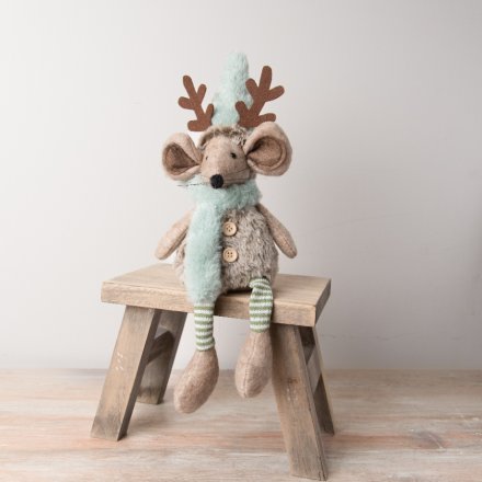 Sitting Mouse w/ Antlers