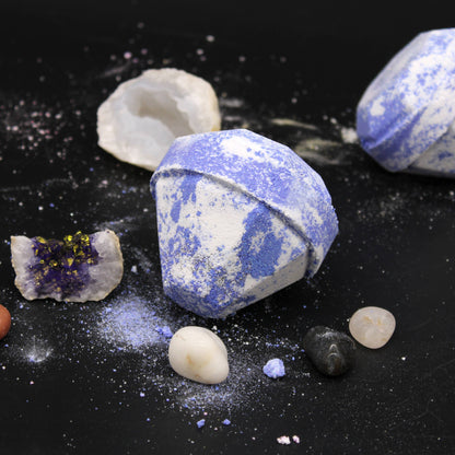 Gemstone Bath Bomb - White & Blue